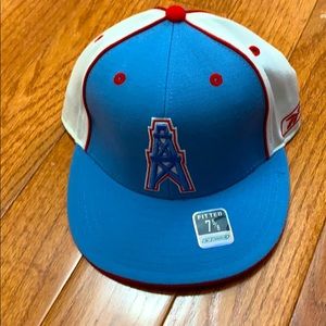Houston Oilers Hat for sale. Size 7 5/8